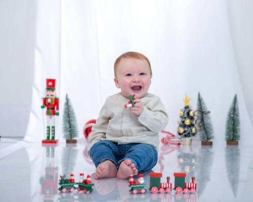 Các mối nguy phổ biến từ đồ trang trí Giáng Sinh