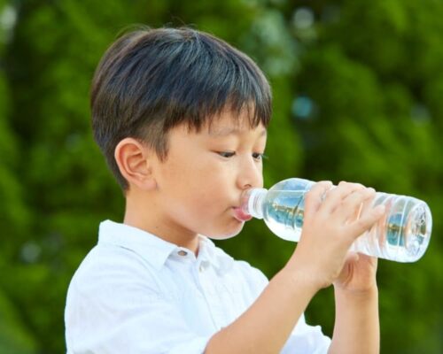Chứng nhận hợp quy nước khoáng thiên nhiên và nước uống đóng chai mang lại lợi ích gì?